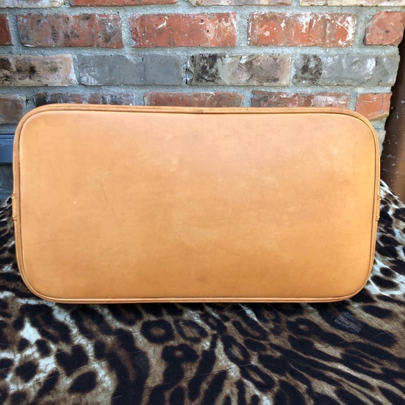 Louis Vuitton Monogram Alma PM - Picture 5 of 8